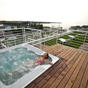 3* Hotell Acquadolce