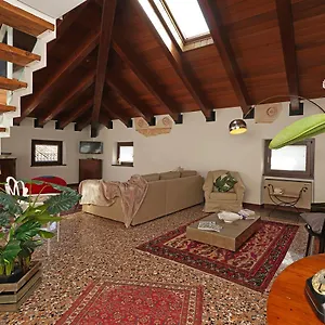 Apartment Peschieraloft, Peschiera del Garda
