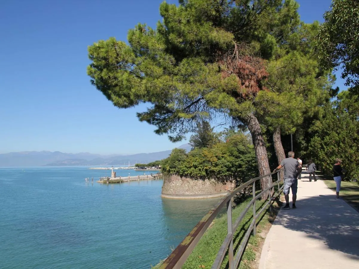 Holiday Home Camping Wien-4 By Interhome Peschiera del Garda